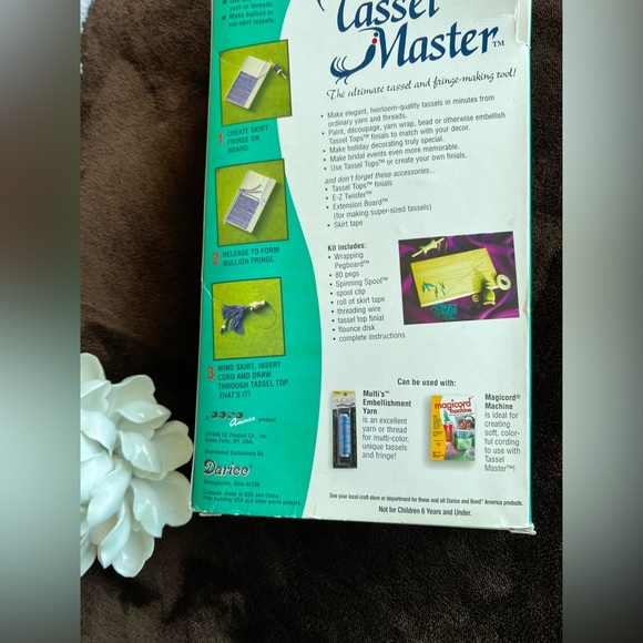 NIB Tassel Master - Picture 4 of 8